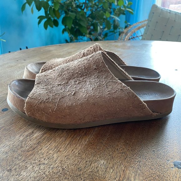 The Last Conspiracy Shoes - The Last Conspiracy (Danish Minimalism) "Dilan" Longhaired Suede Sandals/Slides